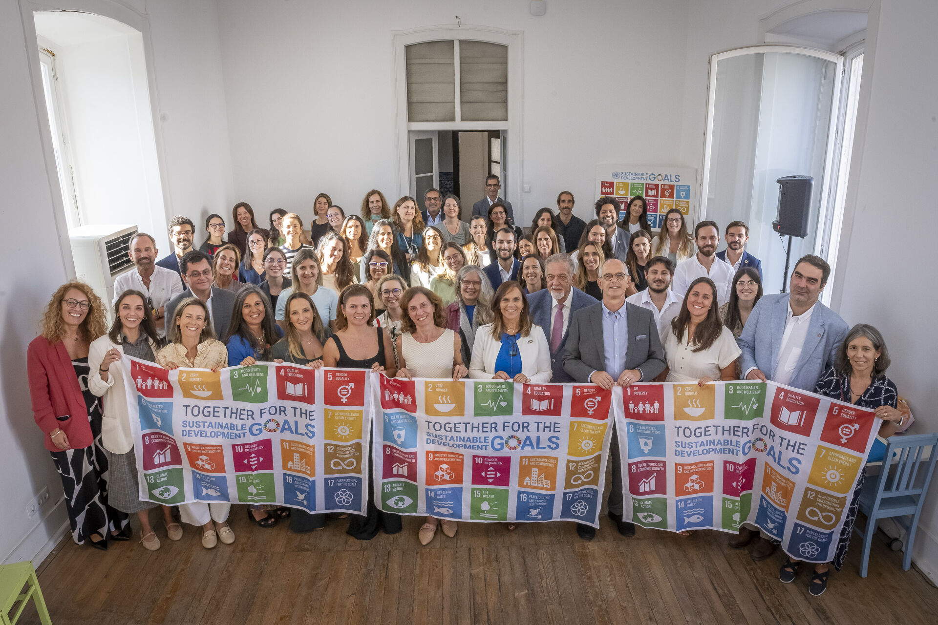 SDG Flag Day | Fotografia de "família" dos participantes